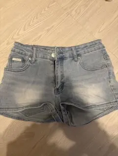 SUMMON ライトブルー ショートパンツ