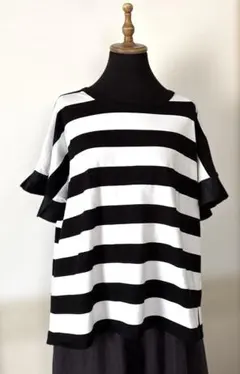 select MOCA 袖フリルTシャツのサムネイル