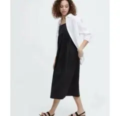 ユニクロ　リネンブレンドギャザーキャミソールワンピース　黒　L