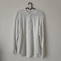 UNIQLO ワッフルヘンリーネックTシャツ／長袖のサムネイル