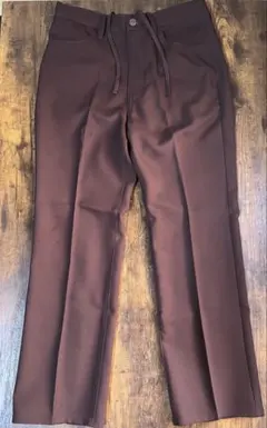GU センタープレススラックス　パンツ　ブラウン