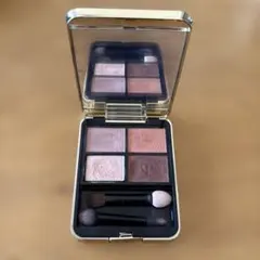 クレドポーボーテ　オンブルクルールクアドリ8 ケースとセット