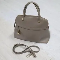 FURLA パイパーバッグ　グレージュ