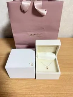 Samantha Tiara ネックレス