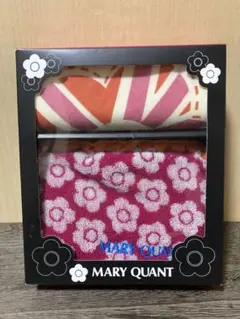 マリークワント　ポーチ＆ハンカチ