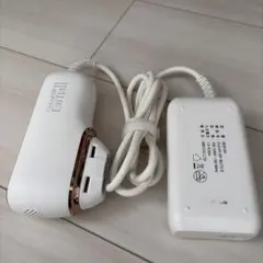 トリア tria 脱毛器 本体と充電器【ジャンク品】 ジャンク品 トリア Tria 脱毛器 本体 充電器 - メルカリ