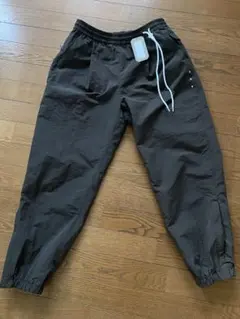 Item thumbnail for item 8f4cf47f-e75d-48d5-bee9-ee1a0800f716