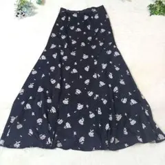 Lily Brownリリーブラウン　ドット花柄プリントロングフレアスカートのサムネイル