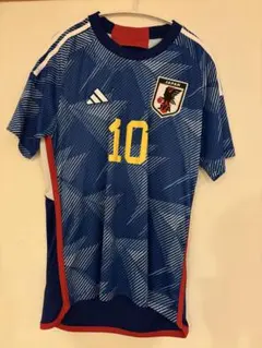 サッカー日本代表 ユニフォーム 南野拓実 10番 ※応援タオル付 サッカー日本代表 ユニフォーム 南野拓実 10番 ※応援タオル付 - メルカリ