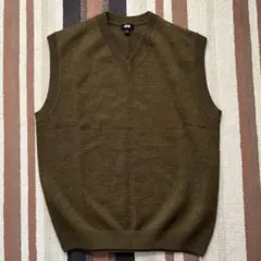 【新品未使用】ユニクロ ミリタリー Vネック ニットベスト