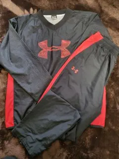 アンダーアーマー　上下セット　最終値下げしました‼‼このタイミングに是非★