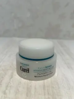残８.５割　キュレル　潤湿保湿　フェイスクリームCurél 40g