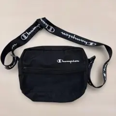 チャンピオン　ショルダーバッグ
