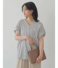 【AMERICAN HOLIC】ボーダーVネックプルオーバー（M）美品