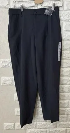 GU ダークグレー （ドライワイド）パンツ　Mサイズ