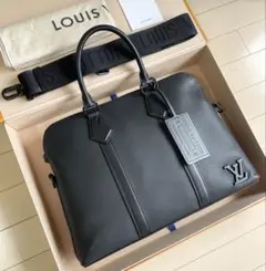 Louis Vuitton LV AEROGRAM グレインカーフ ビジネス - メルカリ