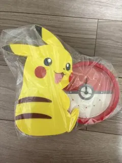 ロッテワールド　ポケモン ピカチュウ 折り畳み椅子　韓国　ポケモン 韓国限定 ポケモン ピカチュウ 折りたたみ 椅子 ロッテワールド - メルカリ