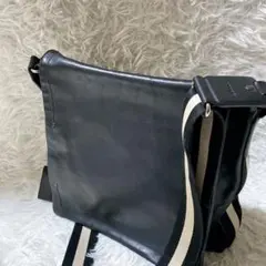 ToShi 様専用⭐️バリー　メッセンジャーバッグ　TAN TRAIN