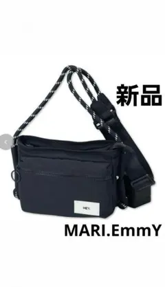 【新品】MARIE しまむら コラボ ショルダーバッグ サコッシュブラックのサムネイル