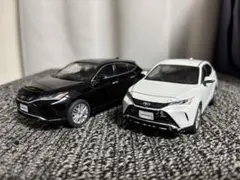 訳あり品1／30ミニカー。トヨタ非売品。ハリアーセット。のサムネイル