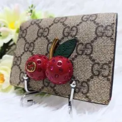 美品✨グッチ♡チェリー二つ折り財布　スプリーム　インターロッキング　ゴールド金具