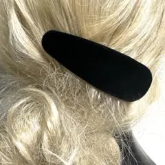 一点物☆✴︎パッチンピンコーナー198艶無しベルベット大きめ黒色パッチンピン9cm