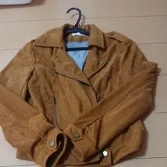 薄茶スウェード調ライダースジャケット