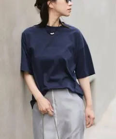 SLOANE 　スローン別注　Tシャツ　ネイビーのサムネイル