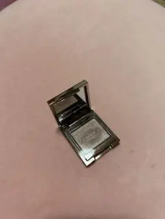 ルナソル　モノアイカラレーション　アイシャドウ　12　サテンスモーク