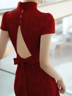 レースバックオープンドレス（レッド)