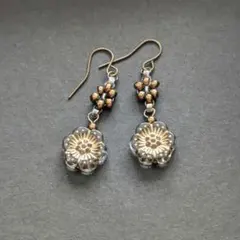 Item thumbnail for item 966fe90e-c657-4a99-aad8-7dc8236e8ebe