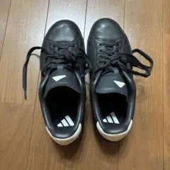 adidas スニーカー ブラック