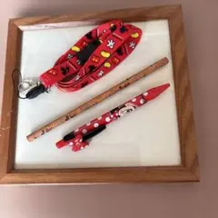レトロディズニー　ミニーボールペン&ミッキー鉛筆&ネックストラップ