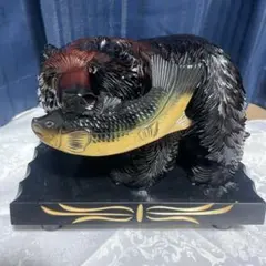 た*ん様 クマと魚の木製彫刻　北海道