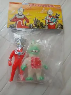 大里玩具 ジャンボ指人形ウルトラマン・ミラーマン レトロソフビ