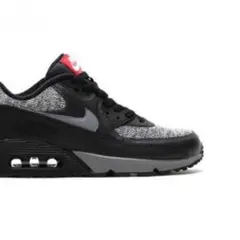 ナイキ エアマックス90エッセンシャル