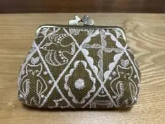 Item thumbnail for item fee22e69-be91-4ed9-8469-616bdc601e36