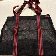 adidas メッシュトートバッグ 黒/赤