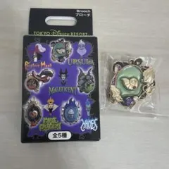 ディズニー ヴィランズ アースラ ブローチ