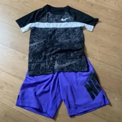 Nike Tシャツとショートパンツセット　Sサイズ