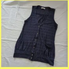 値下げ❗️Vネックベスト　ジレ　羽織り　ノースリーブカーディガン　春夏