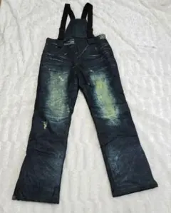 Item thumbnail for item 0061f439-0143-4c4e-acbd-80b7997bf83d