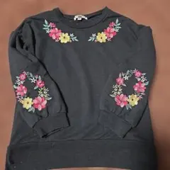 花柄刺繍 ブラック トレーナーのサムネイル