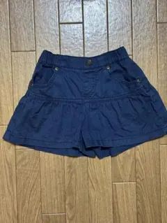 ネイビー フリル付きショートパンツ