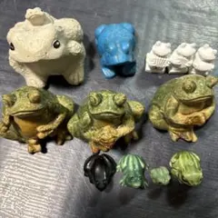 カエルさん12体置物縁起物ガーデニング来福青黒天然石楽器隊のサムネイル