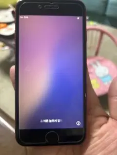 iPhone SE 第2世代　バッテリー100%