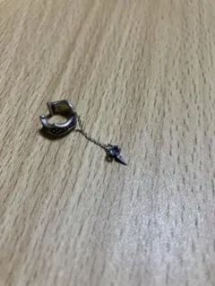 チェーン付きシルバーイヤーカフ