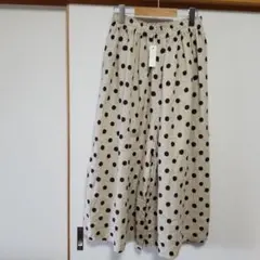 新品ichiイチ　ドット水玉　リネンワイドパンツ