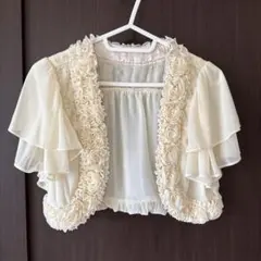 未使用アクシーズ薔薇モチーフレースボレロ♡ギャザー入り2段フレア袖♡バルーン裾のサムネイル