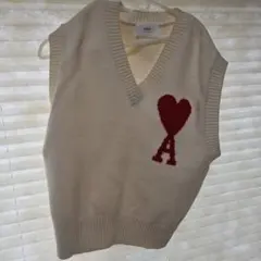 2026年最新】amiparis ニットベストの人気アイテム - メルカリ